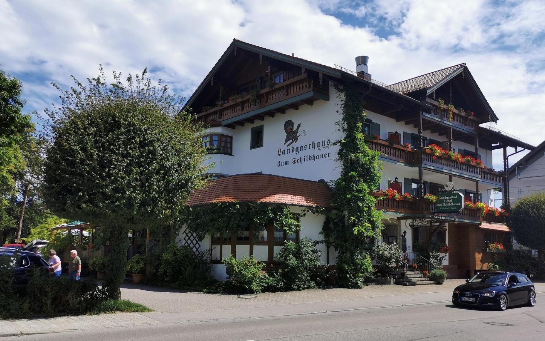 Hotel Landgasthof Zum Schildhauer Halfing Екстериор снимка