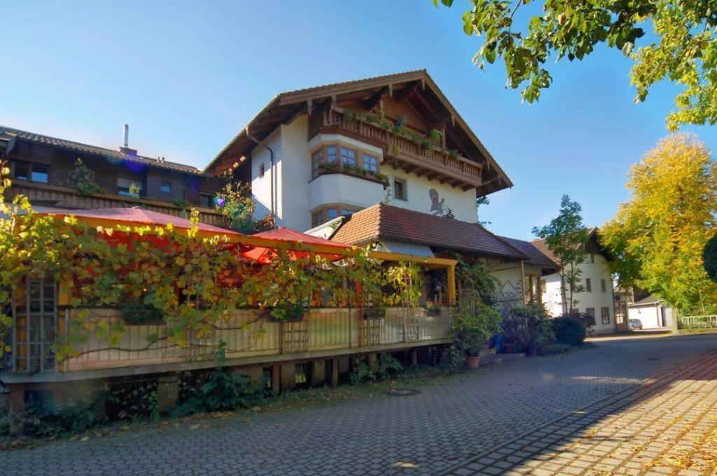 Hotel Landgasthof Zum Schildhauer Halfing Екстериор снимка