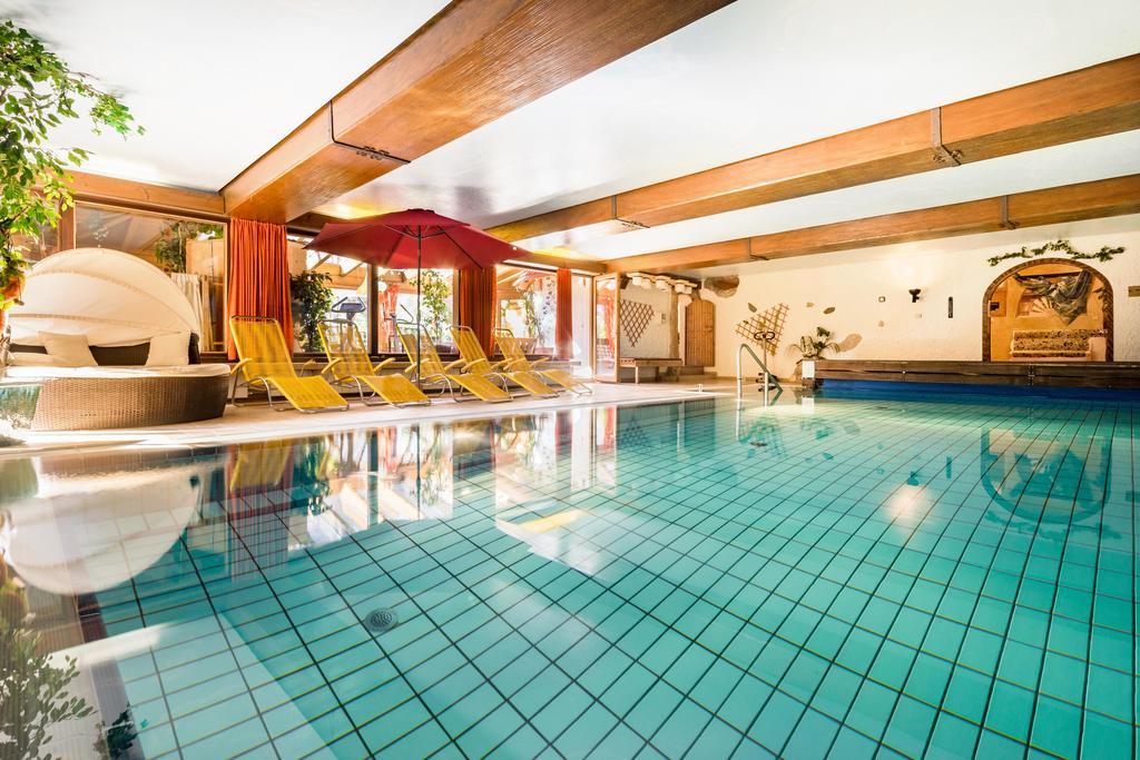 Hotel Landgasthof Zum Schildhauer Halfing Екстериор снимка